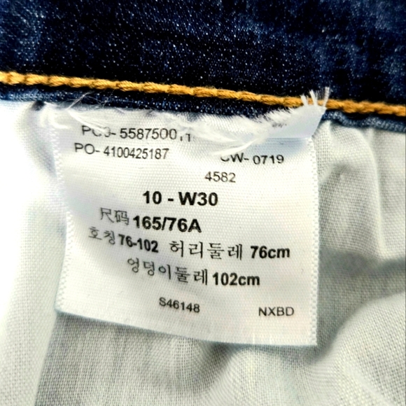 Levi's Denizen High Rise Ankle Slim Jeans. Blue, Size 10/30. - Picture 13 of 14